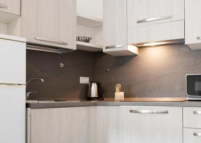 Lupetta * Milán